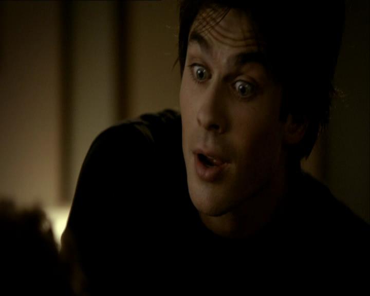 VampireDiariesWorld_dot_org-1x03FridayNightBites1331.jpg