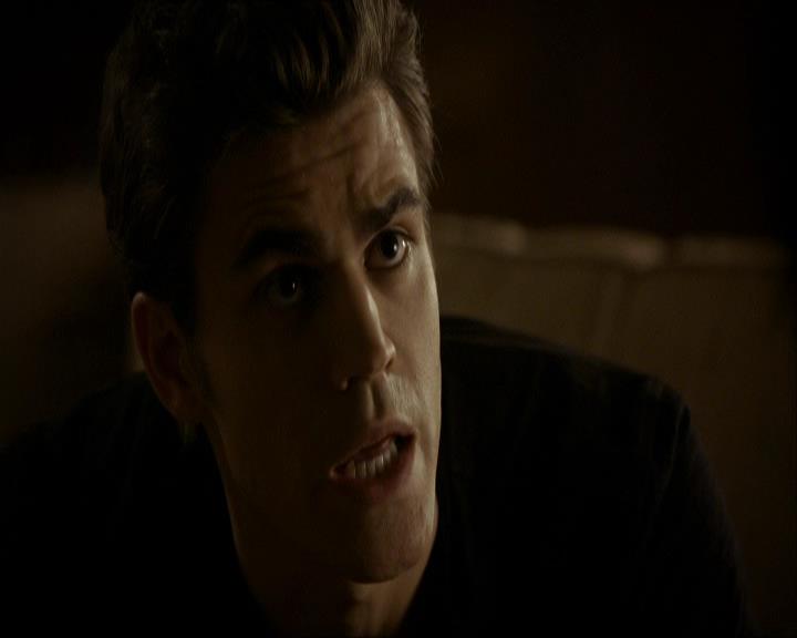 VampireDiariesWorld_dot_org-1x03FridayNightBites1336.jpg