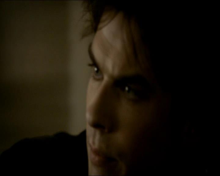 VampireDiariesWorld_dot_org-1x03FridayNightBites1343.jpg