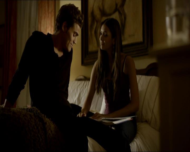 VampireDiariesWorld_dot_org-1x03FridayNightBites1364.jpg