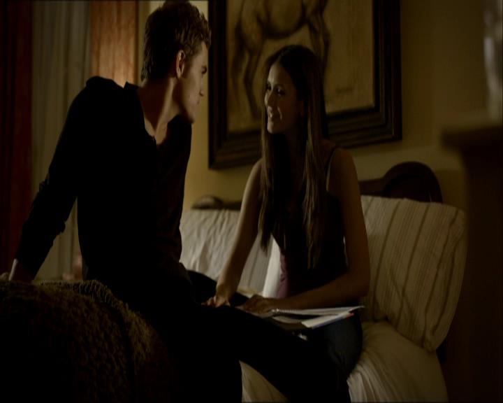 VampireDiariesWorld_dot_org-1x03FridayNightBites1367.jpg