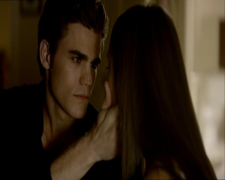 VampireDiariesWorld_dot_org-1x03FridayNightBites1374.jpg