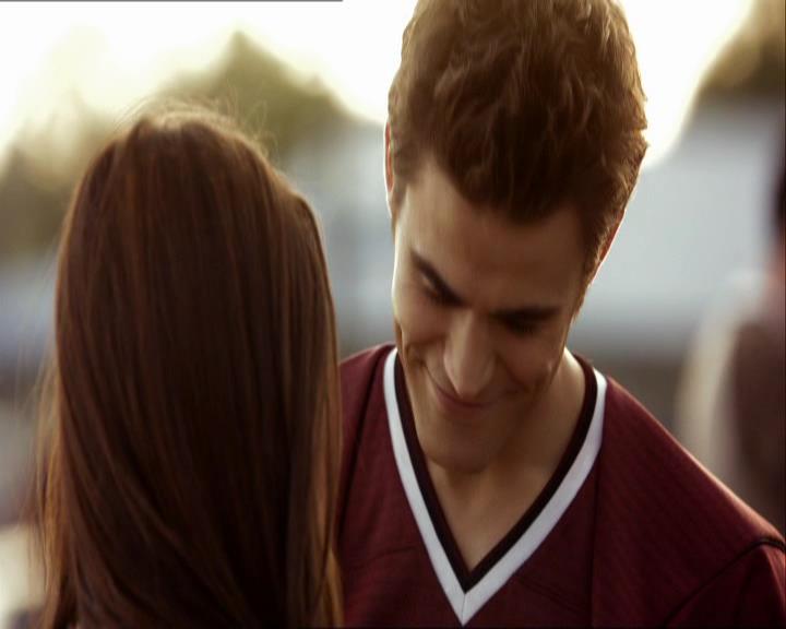 VampireDiariesWorld_dot_org-1x03FridayNightBites1564.jpg