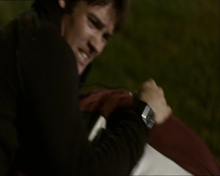 VampireDiariesWorld_dot_org-1x03FridayNightBites1687.jpg