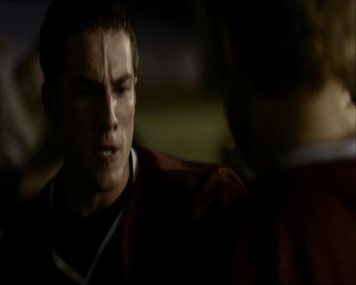 VampireDiariesWorld_dot_org-1x03FridayNightBites1693.jpg