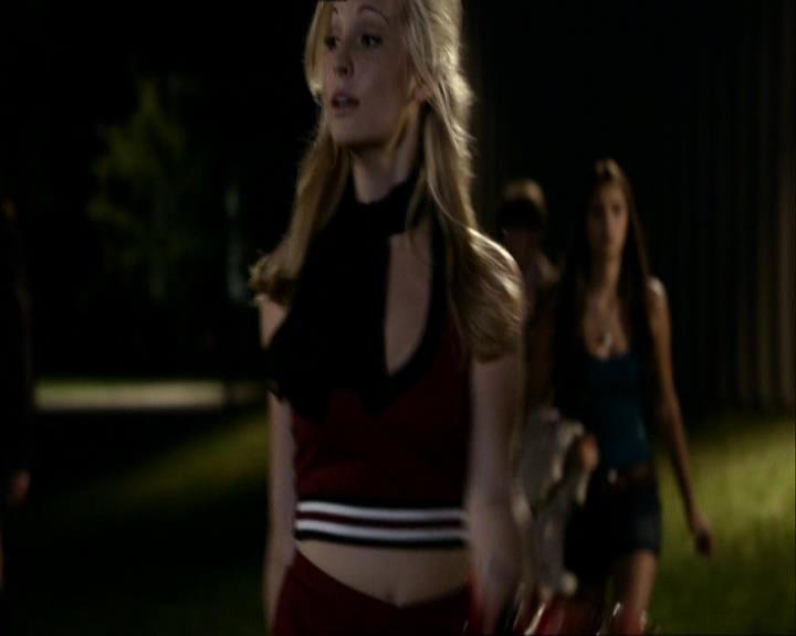 VampireDiariesWorld_dot_org-1x03FridayNightBites1752.jpg