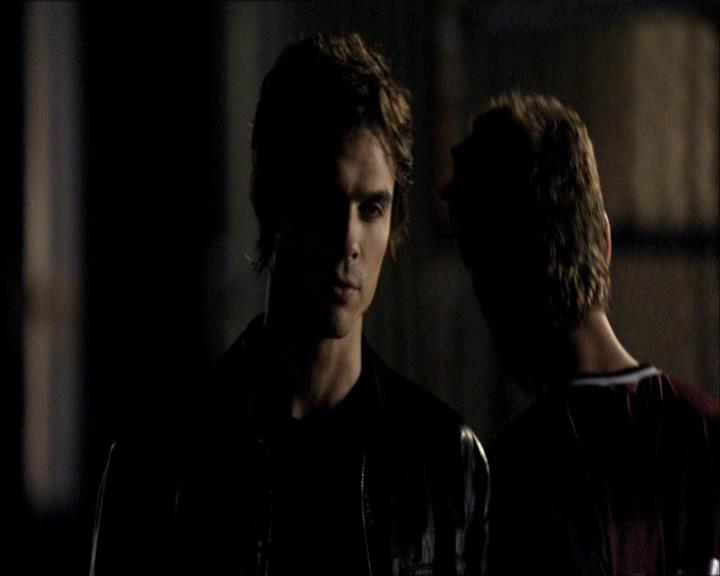 VampireDiariesWorld_dot_org-1x03FridayNightBites1954.jpg