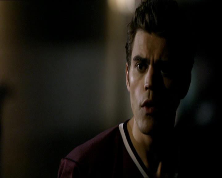 VampireDiariesWorld_dot_org-1x03FridayNightBites2027.jpg