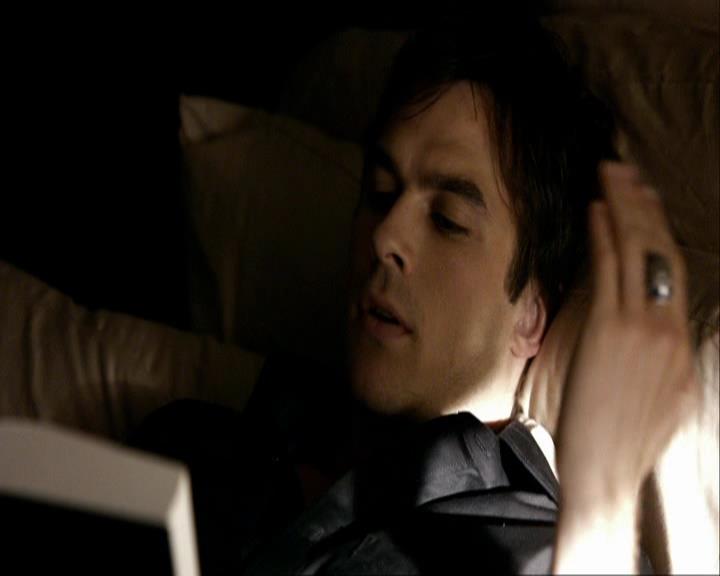 VampireDiariesWorld_dot_org-104FamilyTies0385.jpg