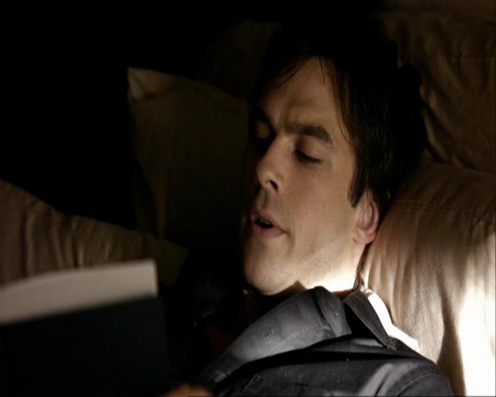 VampireDiariesWorld_dot_org-104FamilyTies0388.jpg