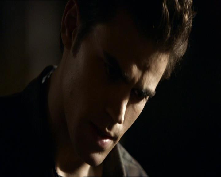 VampireDiariesWorld_dot_org-104FamilyTies0635.jpg