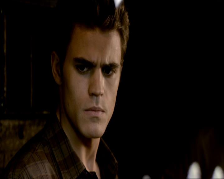 VampireDiariesWorld_dot_org-104FamilyTies0691.jpg