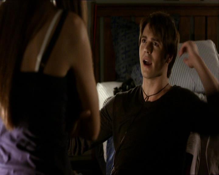 VampireDiariesWorld_dot_org-104FamilyTies0873.jpg