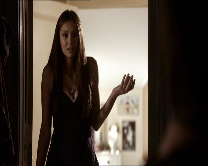 VampireDiariesWorld_dot_org-104FamilyTies0924.jpg