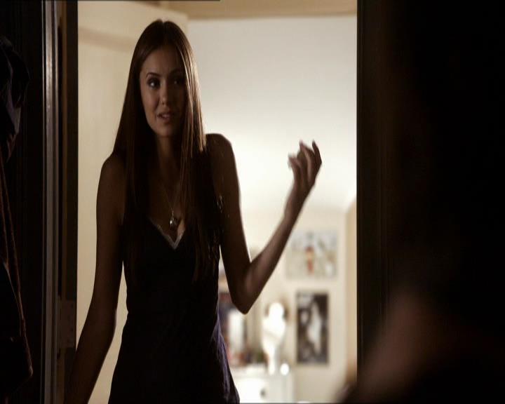 VampireDiariesWorld_dot_org-104FamilyTies0926.jpg