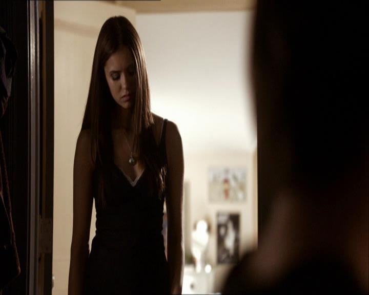 VampireDiariesWorld_dot_org-104FamilyTies0931.jpg