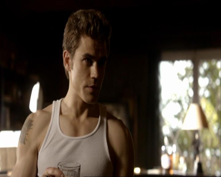 VampireDiariesWorld_dot_org-104FamilyTies0939.jpg