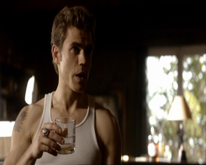 VampireDiariesWorld_dot_org-104FamilyTies0941.jpg