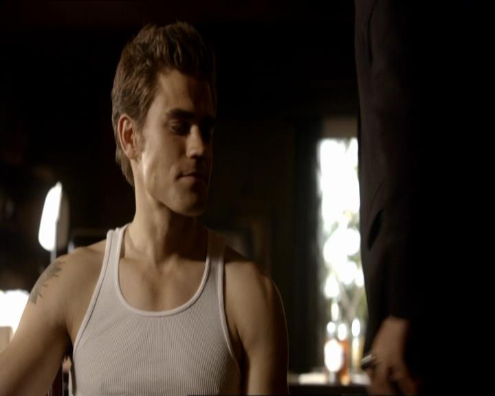 VampireDiariesWorld_dot_org-104FamilyTies0950.jpg