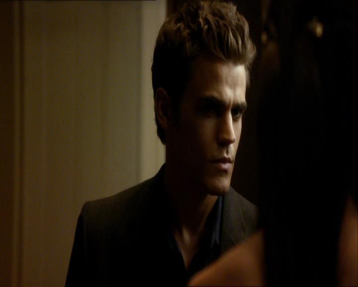 VampireDiariesWorld_dot_org-104FamilyTies1239.jpg