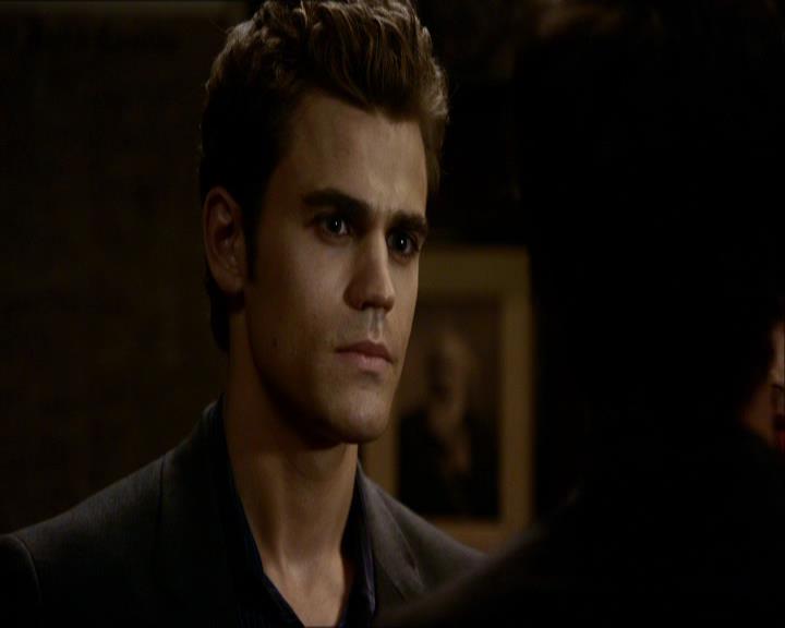 VampireDiariesWorld_dot_org-104FamilyTies1276.jpg