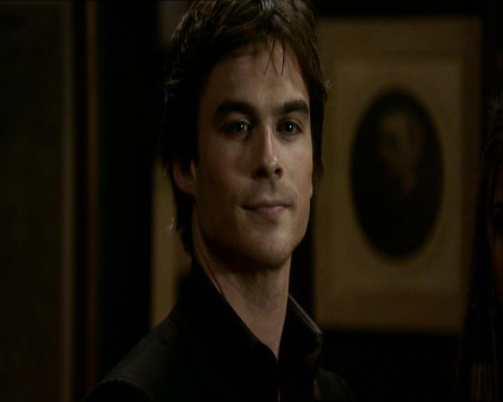 VampireDiariesWorld_dot_org-104FamilyTies1295.jpg