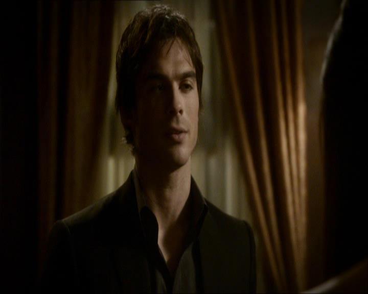 VampireDiariesWorld_dot_org-104FamilyTies1316.jpg