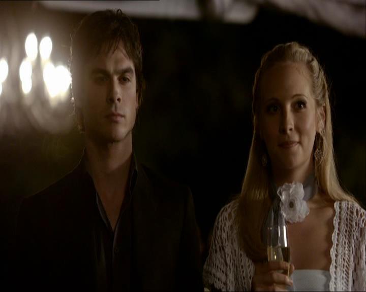 VampireDiariesWorld_dot_org-104FamilyTies1547.jpg