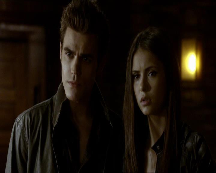 VampireDiariesWorld_dot_org-105YoureUndeadToMe0640.jpg