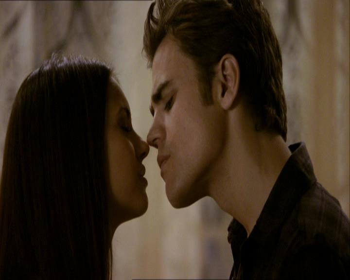 VampireDiariesWorld_dot_org-105YoureUndeadToMe0993.jpg