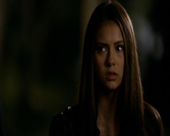 VampireDiariesWorld_dot_org-106LostGirls0124.jpg