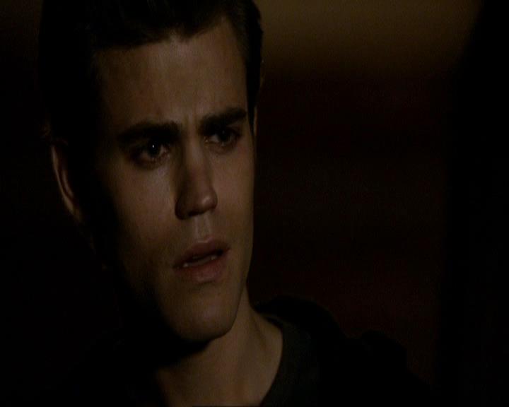 VampireDiariesWorld_dot_org-106LostGirls0141.jpg