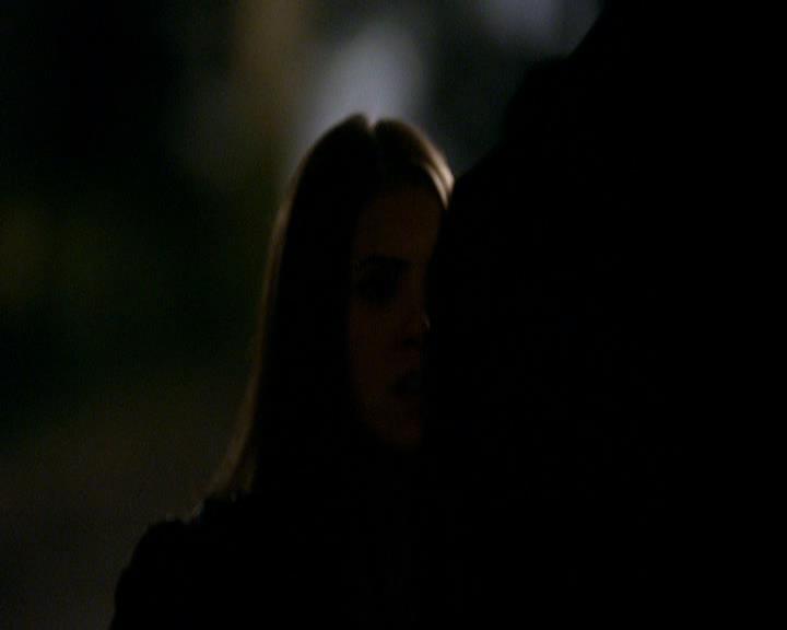 VampireDiariesWorld_dot_org-106LostGirls0152.jpg