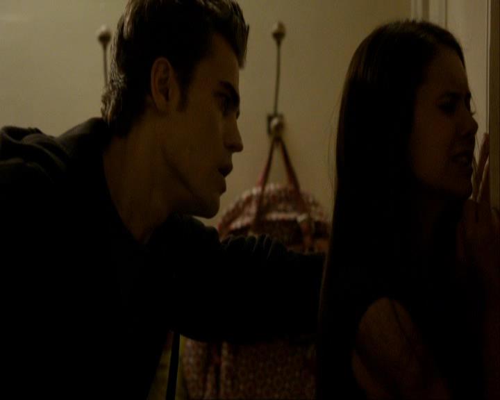 VampireDiariesWorld_dot_org-106LostGirls0210.jpg