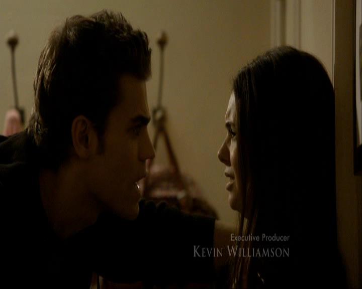 VampireDiariesWorld_dot_org-106LostGirls0224.jpg