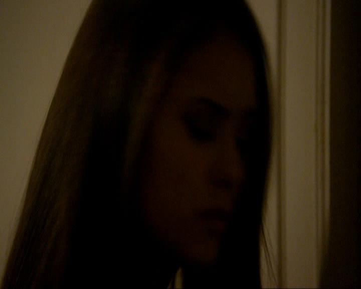 VampireDiariesWorld_dot_org-106LostGirls0264.jpg