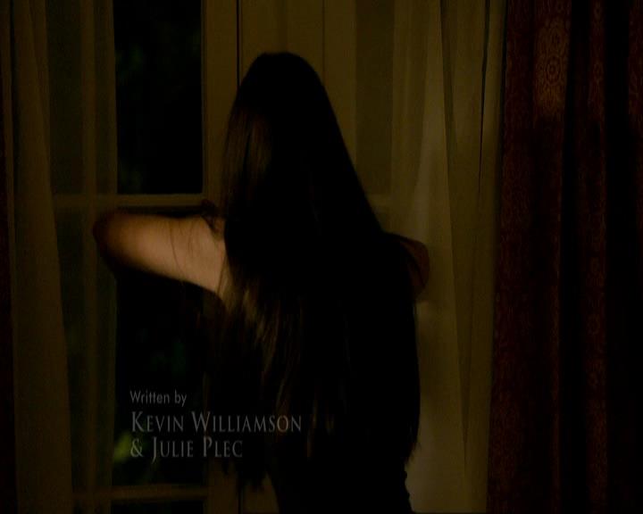 VampireDiariesWorld_dot_org-106LostGirls0273.jpg