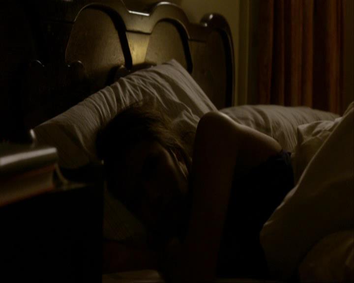 VampireDiariesWorld_dot_org-106LostGirls0426.jpg