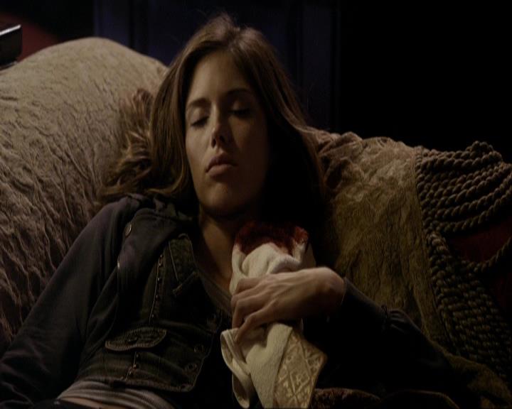 VampireDiariesWorld_dot_org-106LostGirls0620.jpg