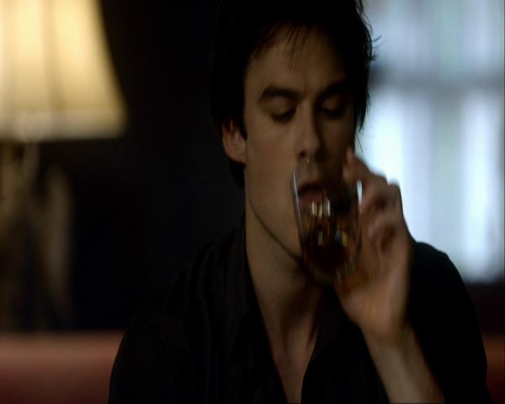 VampireDiariesWorld_dot_org-106LostGirls0642.jpg