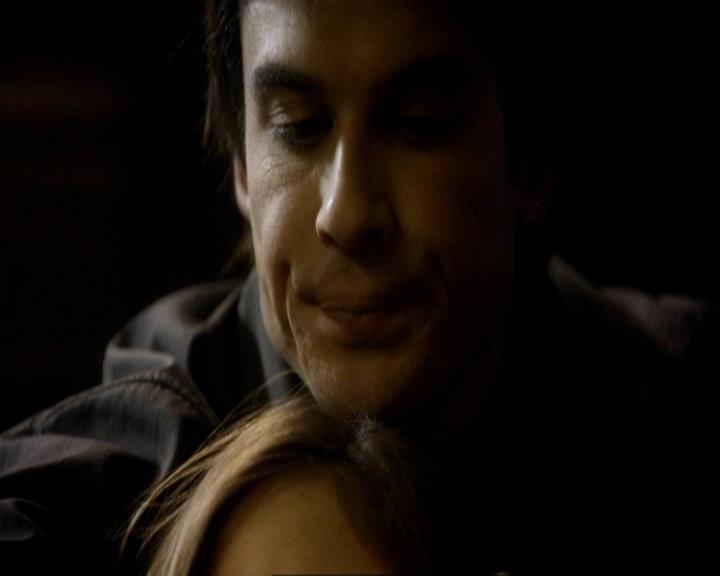 VampireDiariesWorld_dot_org-106LostGirls0667.jpg