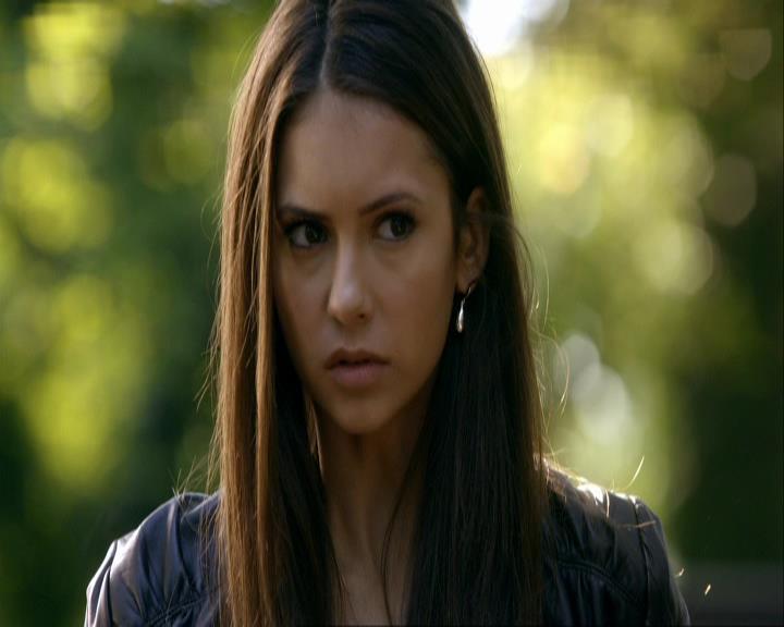 VampireDiariesWorld_dot_org-106LostGirls0737.jpg