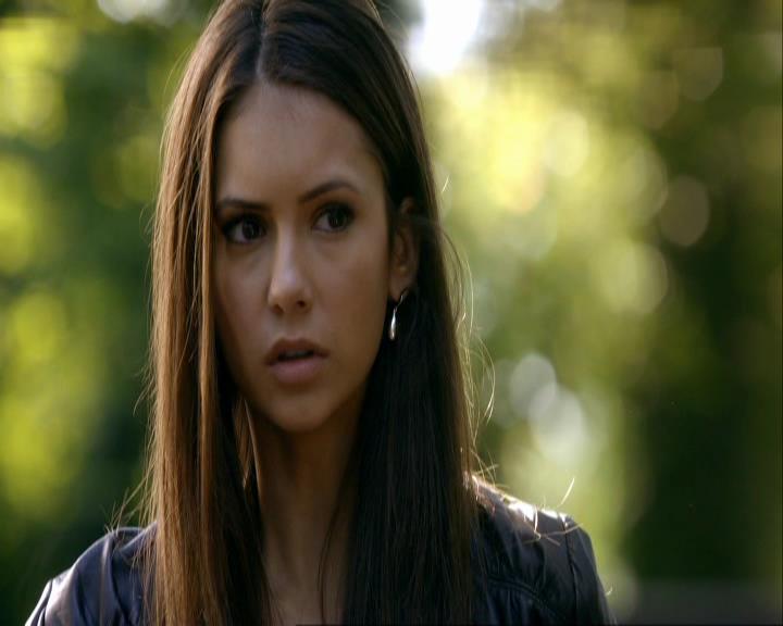 VampireDiariesWorld_dot_org-106LostGirls0739.jpg