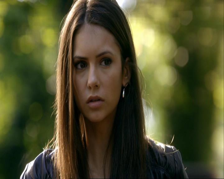 VampireDiariesWorld_dot_org-106LostGirls0741.jpg