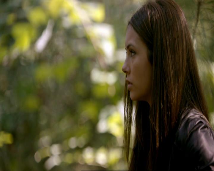 VampireDiariesWorld_dot_org-106LostGirls0753.jpg