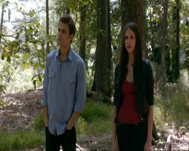 VampireDiariesWorld_dot_org-106LostGirls0807.jpg