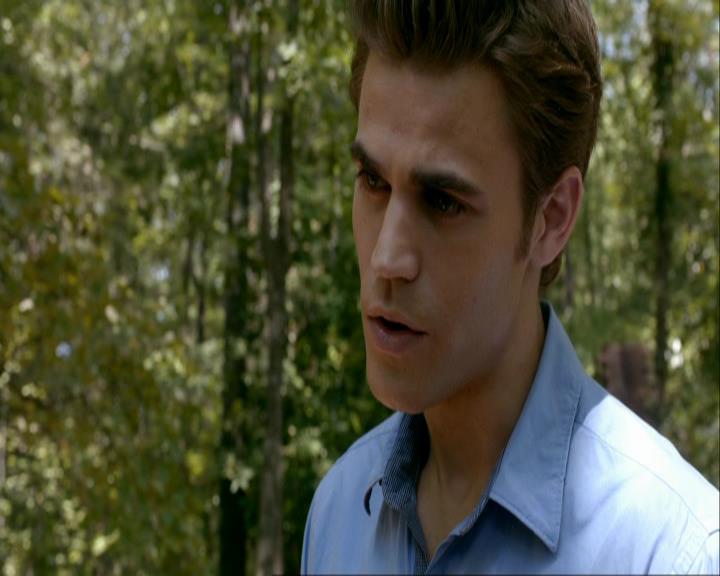 VampireDiariesWorld_dot_org-106LostGirls0829.jpg