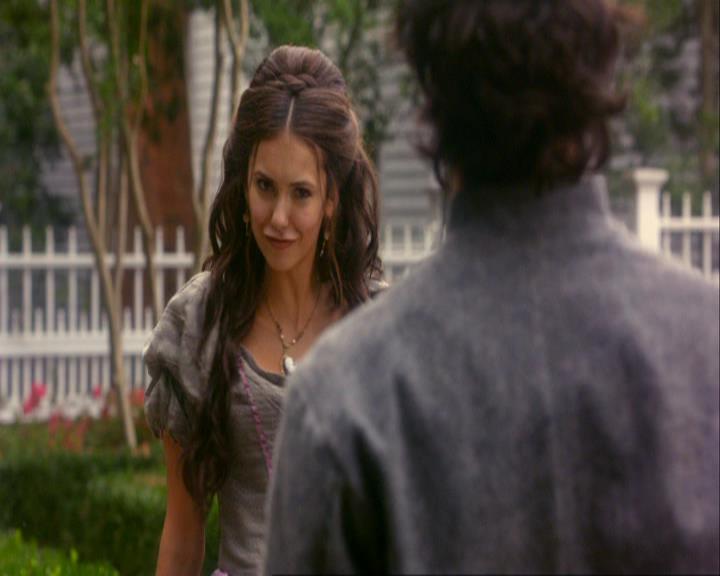 VampireDiariesWorld_dot_org-106LostGirls0868.jpg