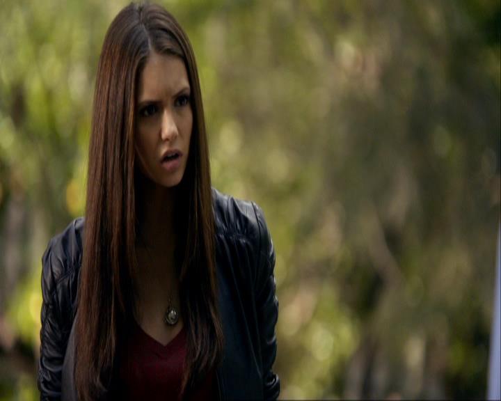 VampireDiariesWorld_dot_org-106LostGirls0891.jpg