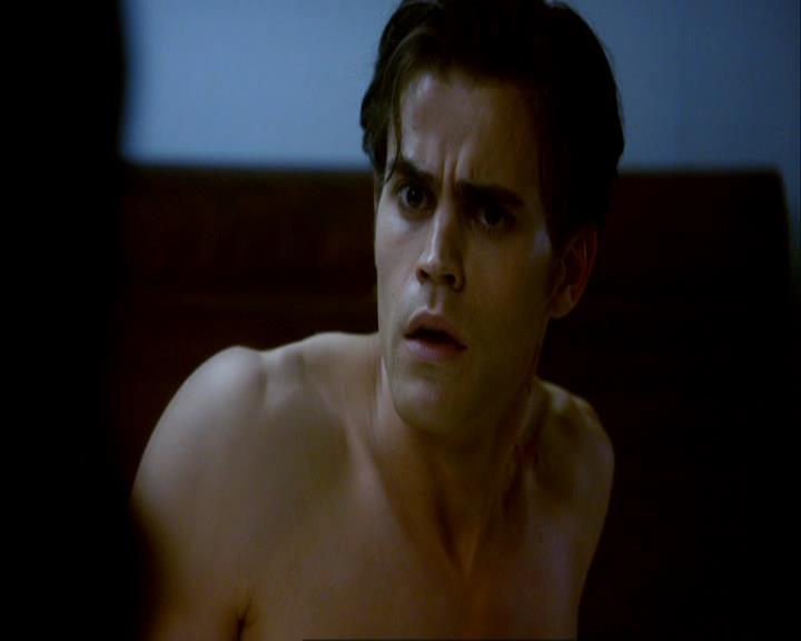 VampireDiariesWorld_dot_org-106LostGirls1049.jpg